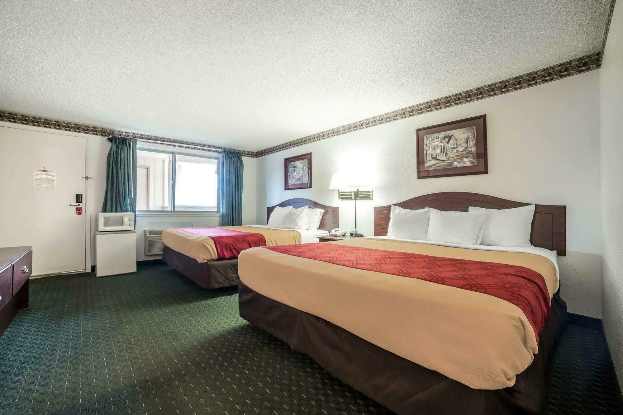 Econo Lodge Miles City Eksteriør bilde
